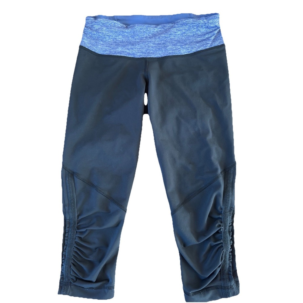 Lululemon Run For Your Life Crop Capri Leggings Size 4 Black W/ Blue Detail‎